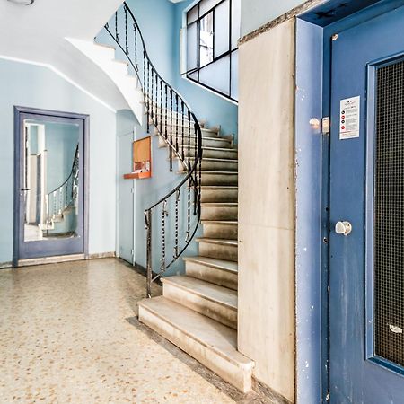Yalarent Luxury Apartments In The Heart Of The City أثينا المظهر الخارجي الصورة