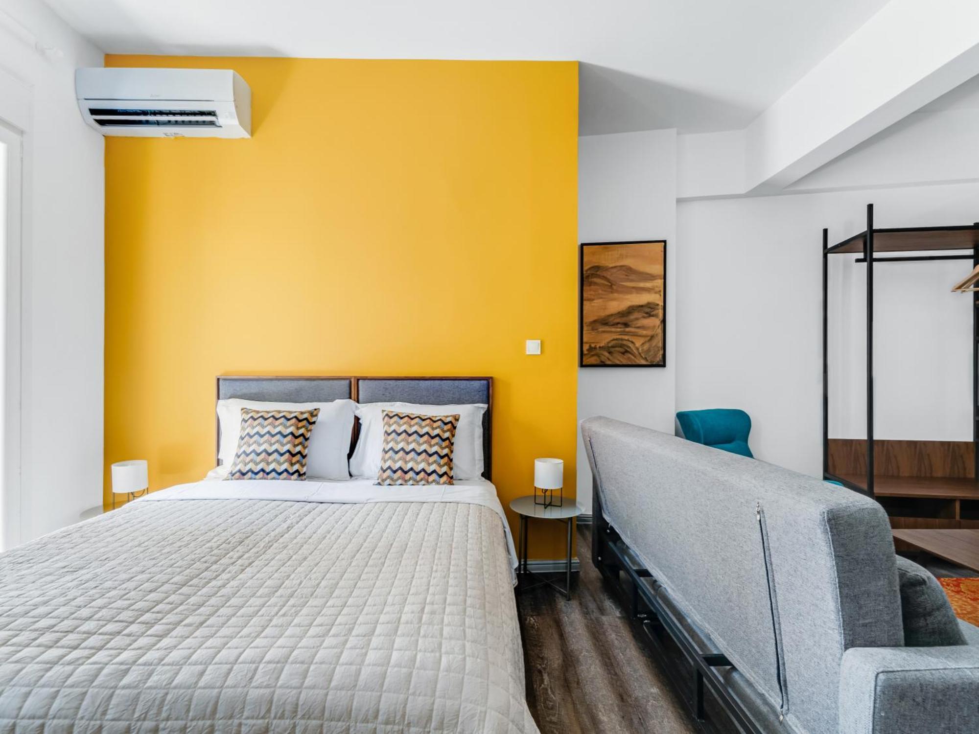 Yalarent Luxury Apartments In The Heart Of The City أثينا المظهر الخارجي الصورة